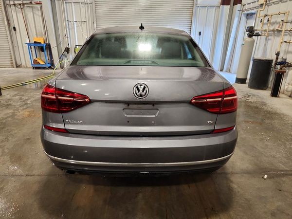 2019 VOLKSWAGEN PASSAT Wolfsburg