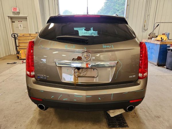 2012 CADILLAC SRX Luxury