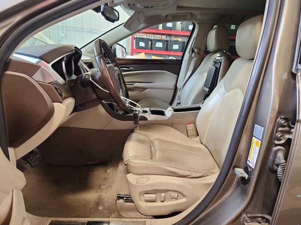 2012 CADILLAC SRX Luxury