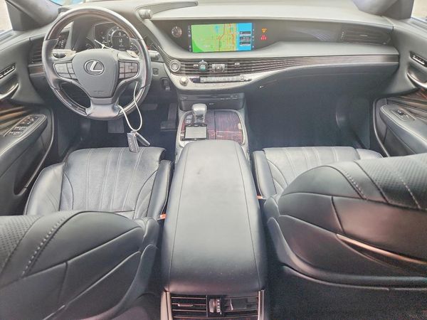 2020 LEXUS LS 500