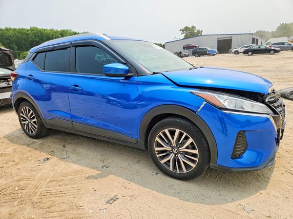2021 NISSAN KICKS SV