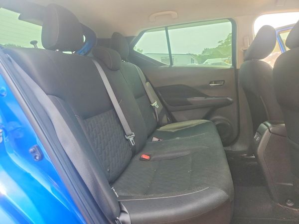 2021 NISSAN KICKS SV