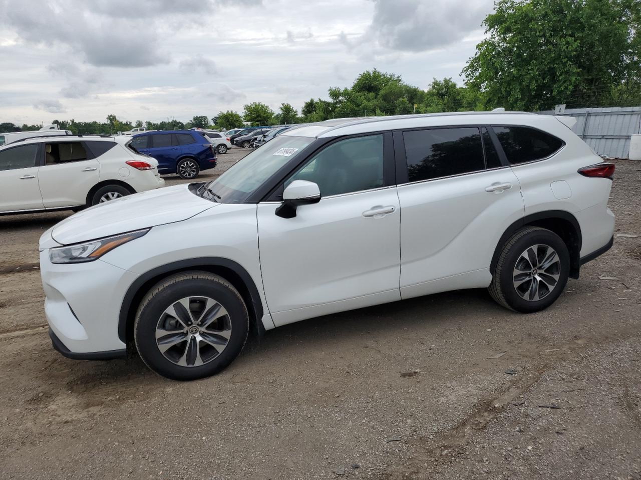 2023 TOYOTA HIGHLANDER