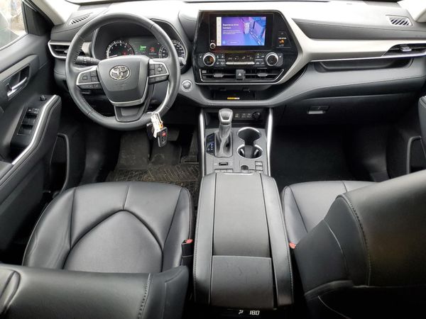 2023 TOYOTA HIGHLANDER