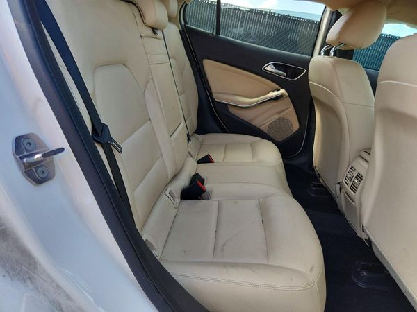 2019 MERCEDES-BENZ GLA