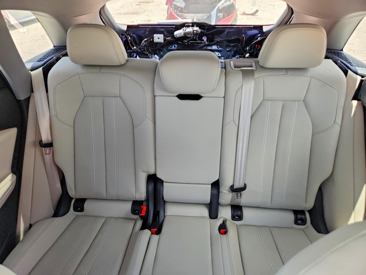 2026 AUDI Q5 quattro Premium Plus