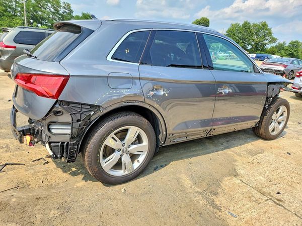 2019 AUDI Q5 quattro Premium Plus