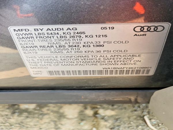 2019 AUDI Q5 quattro Premium Plus