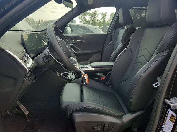 2025 BMW X1 xDrive28i