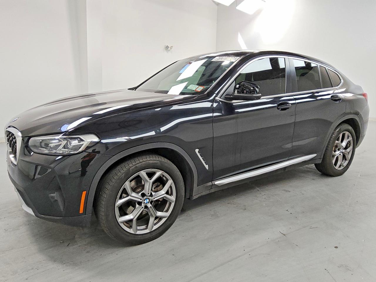 2022 BMW X4 xDrive30i