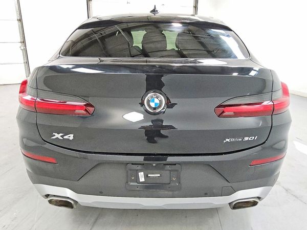 2022 BMW X4 xDrive30i