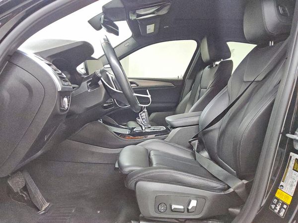 2022 BMW X4 xDrive30i