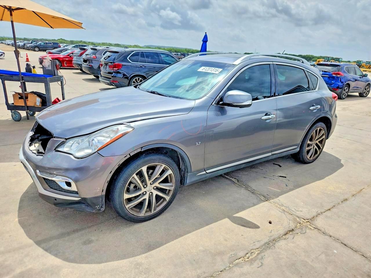 2016 INFINITI QX50