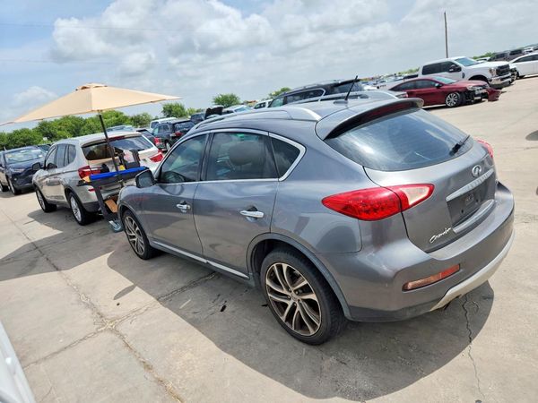 2016 INFINITI QX50