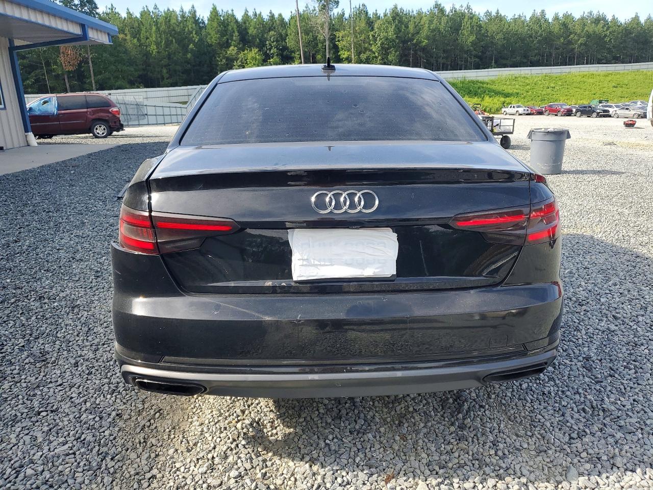2019 AUDI A4 Premium, Titanium