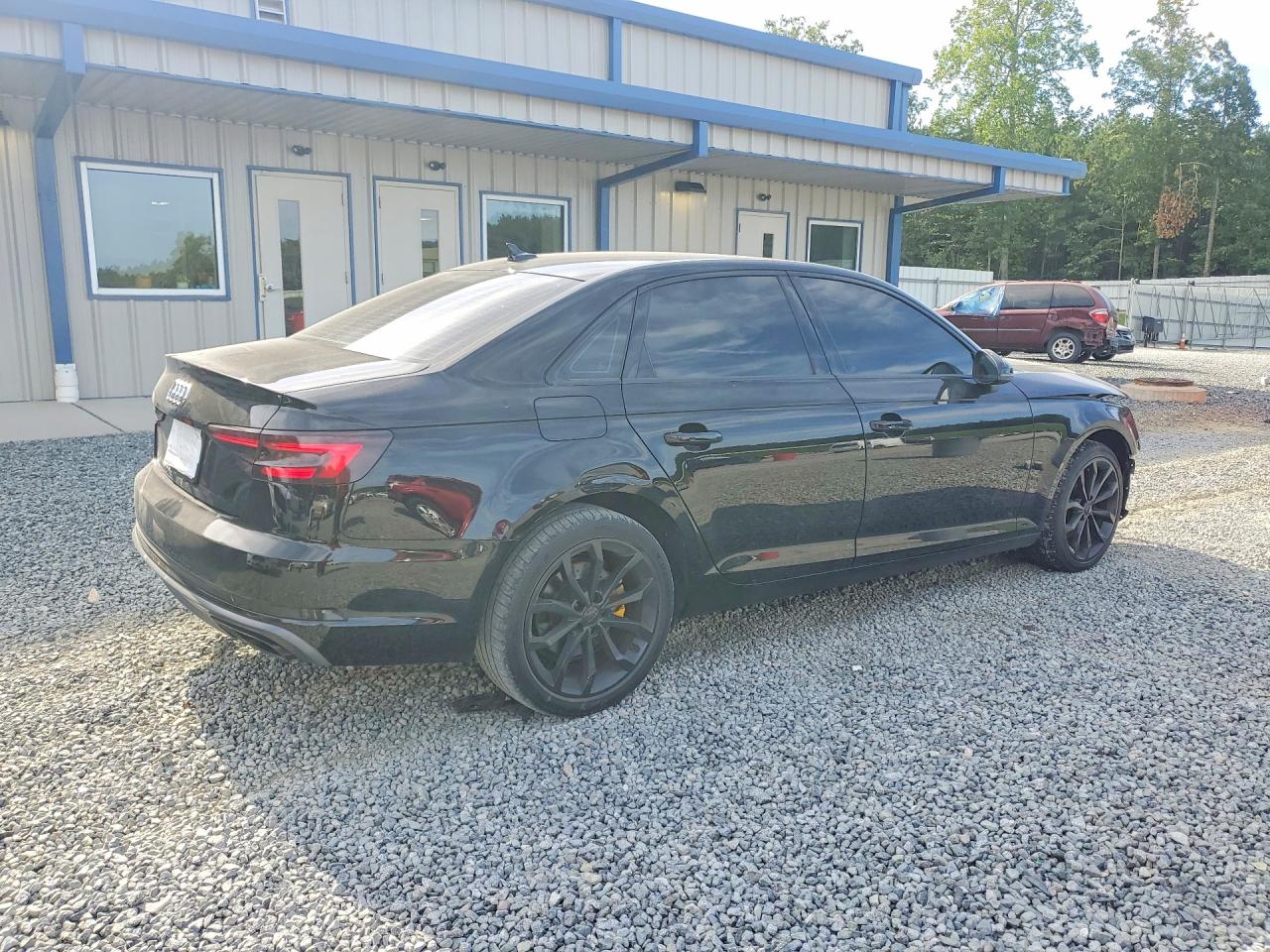 2019 AUDI A4 Premium, Titanium