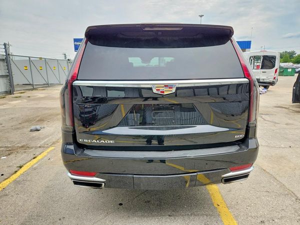 2024 CADILLAC ESCALADE