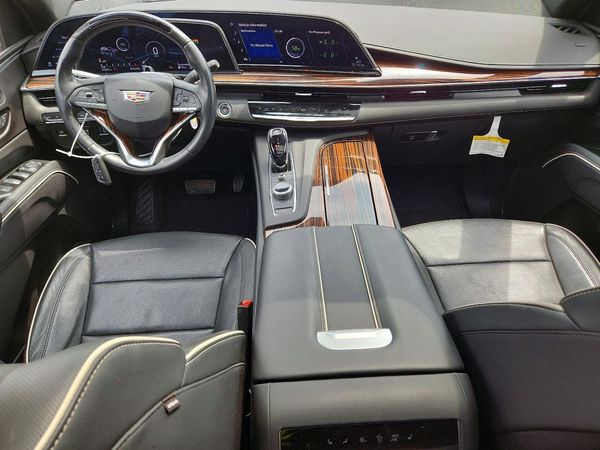 2024 CADILLAC ESCALADE