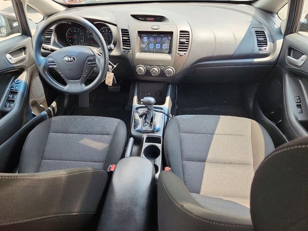 2018 KIA FORTE LX Base