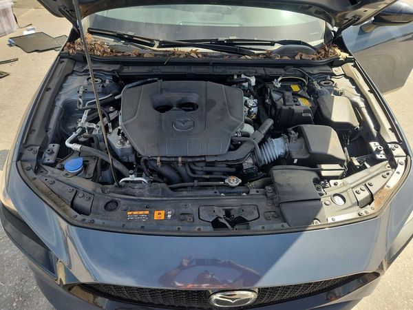 2023 MAZDA 3 Preferred Package