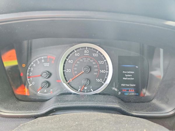 2021 TOYOTA COROLLA