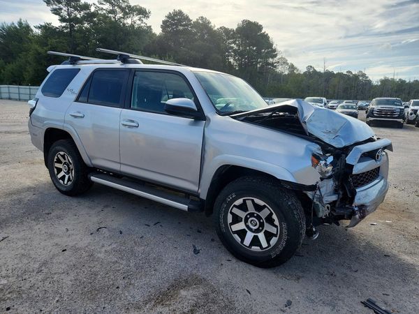 2018 TOYOTA 4RUNNER