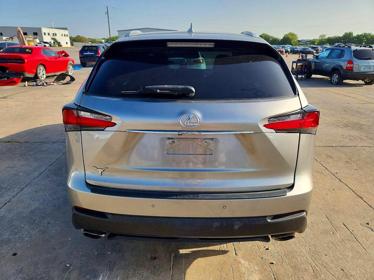 2015 LEXUS NX 200t Luxury