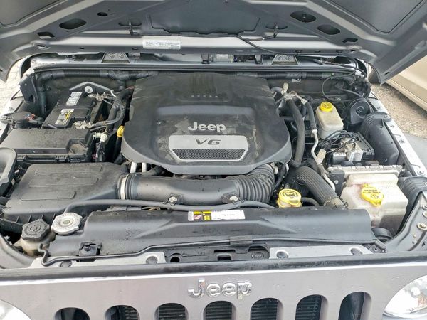 2016 JEEP WRANGLER UNLIMITED SPORT 4X4