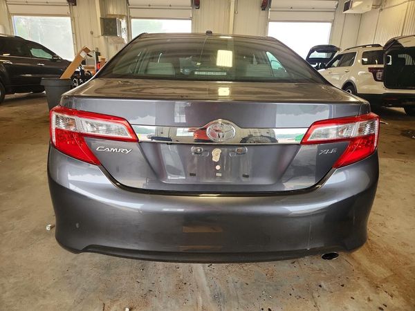 2012 TOYOTA CAMRY