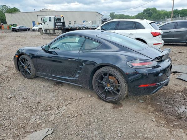 2021 PORSCHE CAYMAN Cayman / Cayman T