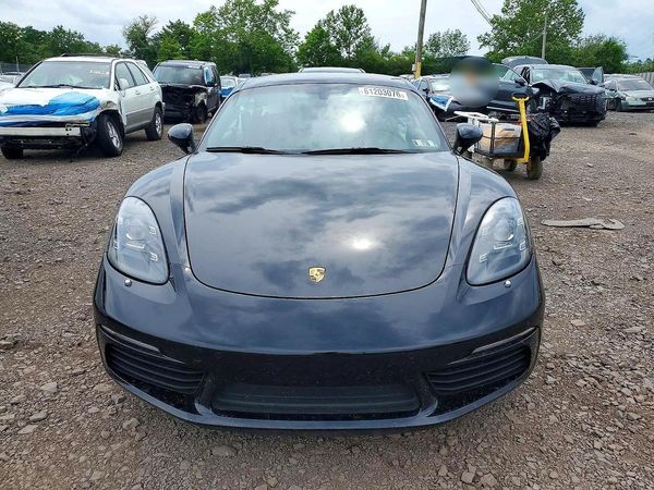 2021 PORSCHE CAYMAN Cayman / Cayman T