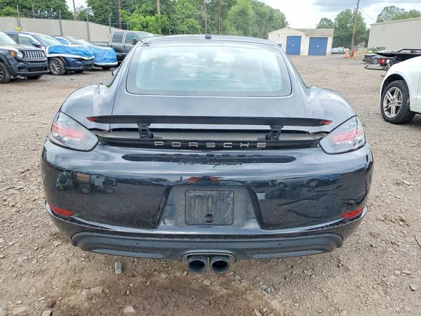 2021 PORSCHE CAYMAN Cayman / Cayman T