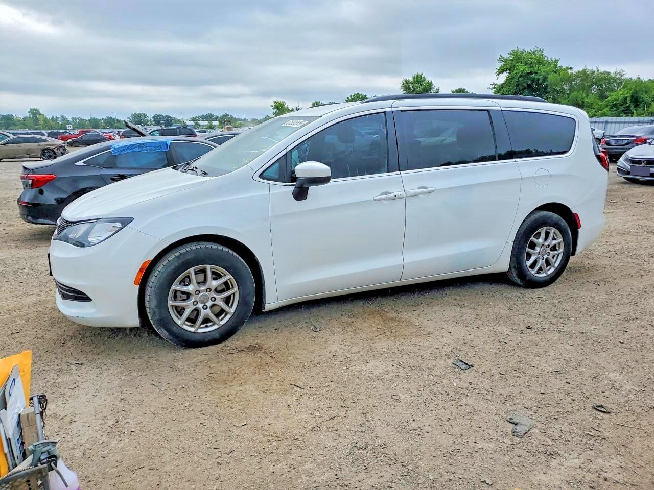 2020 CHRYSLER PACIFICA