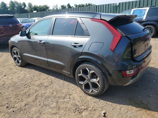 2023 KIA NIRO SX