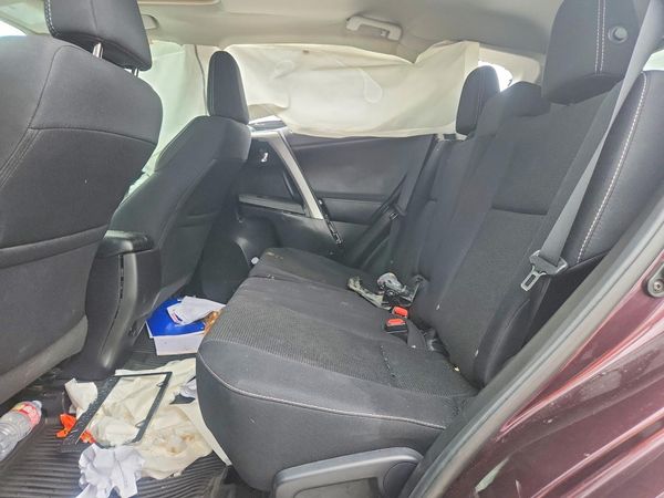 2018 TOYOTA RAV4 Adventure/XLE
