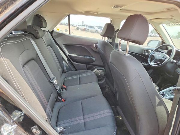 2021 HYUNDAI VENUE SEL & Denim