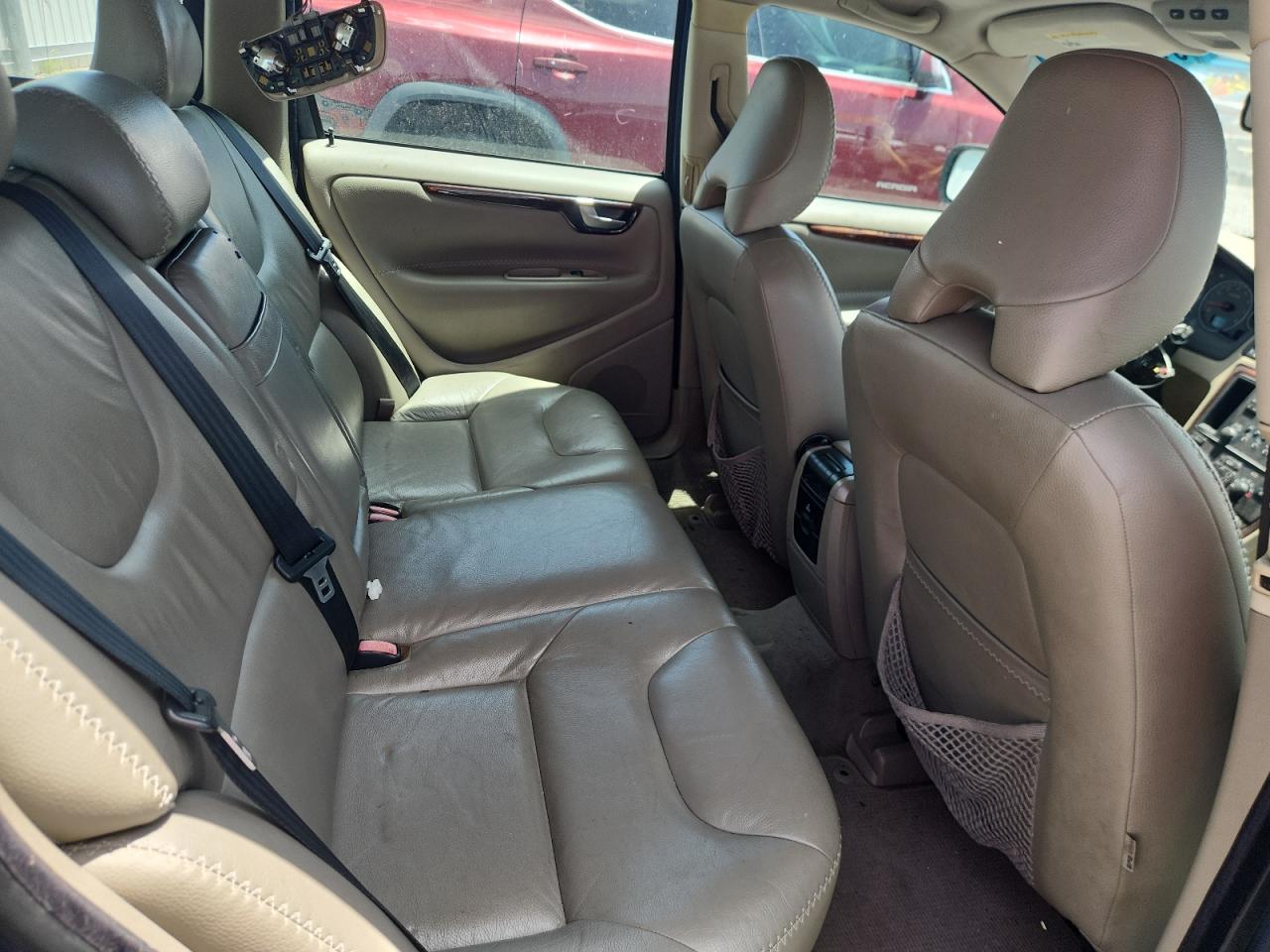 2007 VOLVO XC70