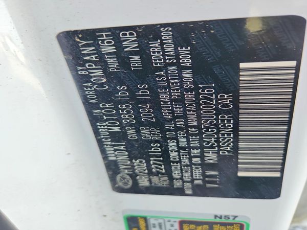 2025 HYUNDAI ELANTRA SEL Convenience