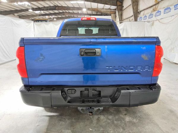 2015 TOYOTA TUNDRA SR5 Grade