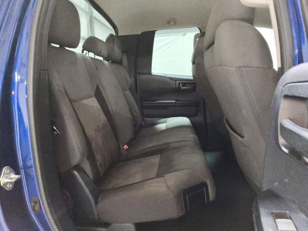 2015 TOYOTA TUNDRA SR5 Grade