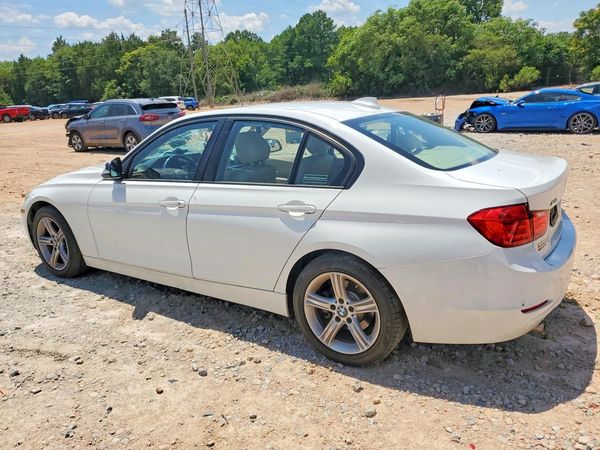 2014 BMW 320