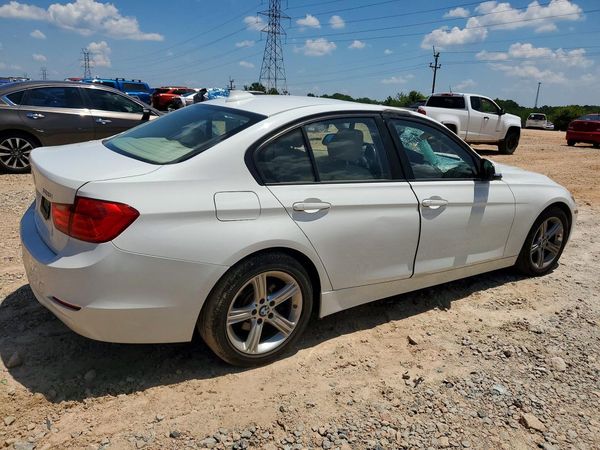 2014 BMW 320