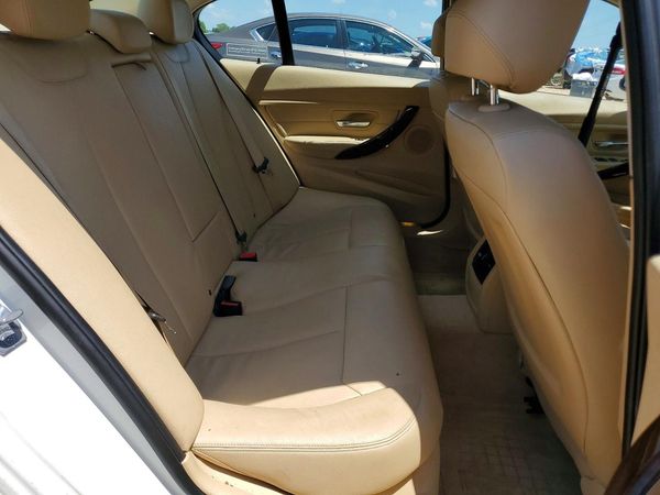 2014 BMW 320