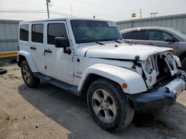 2017 JEEP WRANGLER UNLIMITED SAHARA 4X4