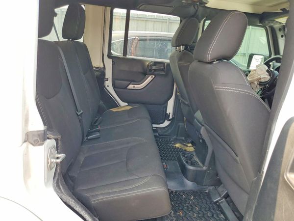 2017 JEEP WRANGLER UNLIMITED SAHARA 4X4