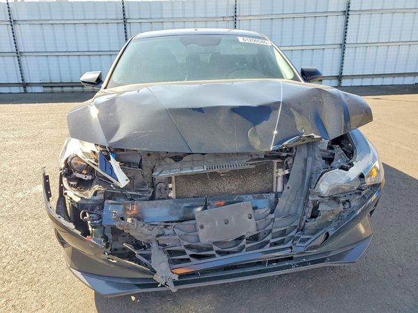 2022 HYUNDAI ELANTRA Blue