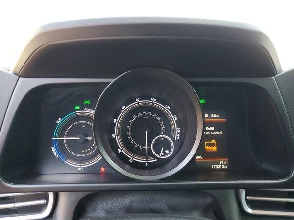 2022 HYUNDAI ELANTRA Blue