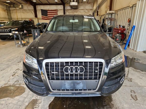 2012 AUDI Q5 Premium Plus