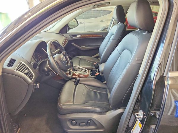 2012 AUDI Q5 Premium Plus