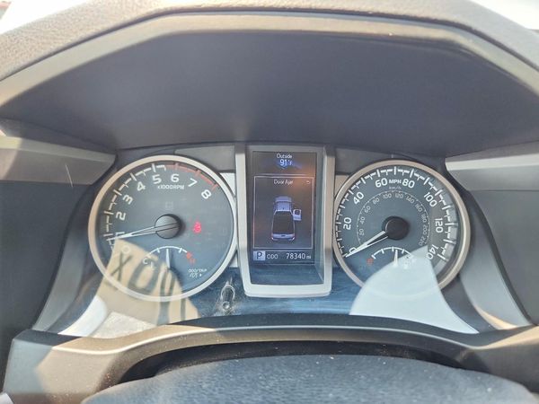 2017 TOYOTA TACOMA SR/SR5
